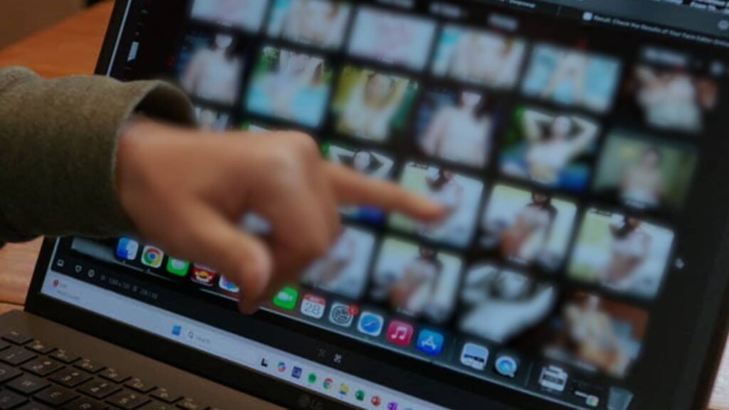 How ‘nudify’ site stirred group of friends to fight AI-generated porn