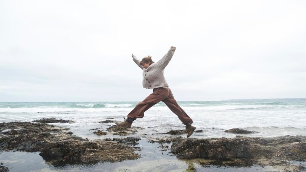 If you live by these 5 rules, you won’t need a lot of money to be happy