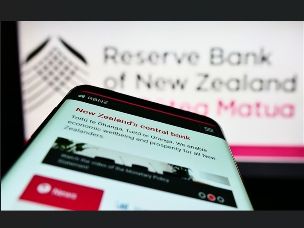 Recap: RBNZ surprises with 50-bp cut, hints at more easing as growth falters