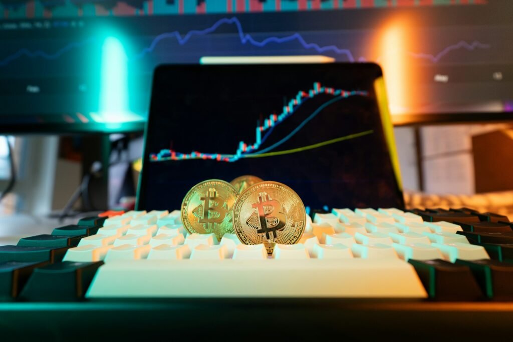 XRP/BTC Retests 6-Year Breakout Trendline, Analyst Calls For Decoupling